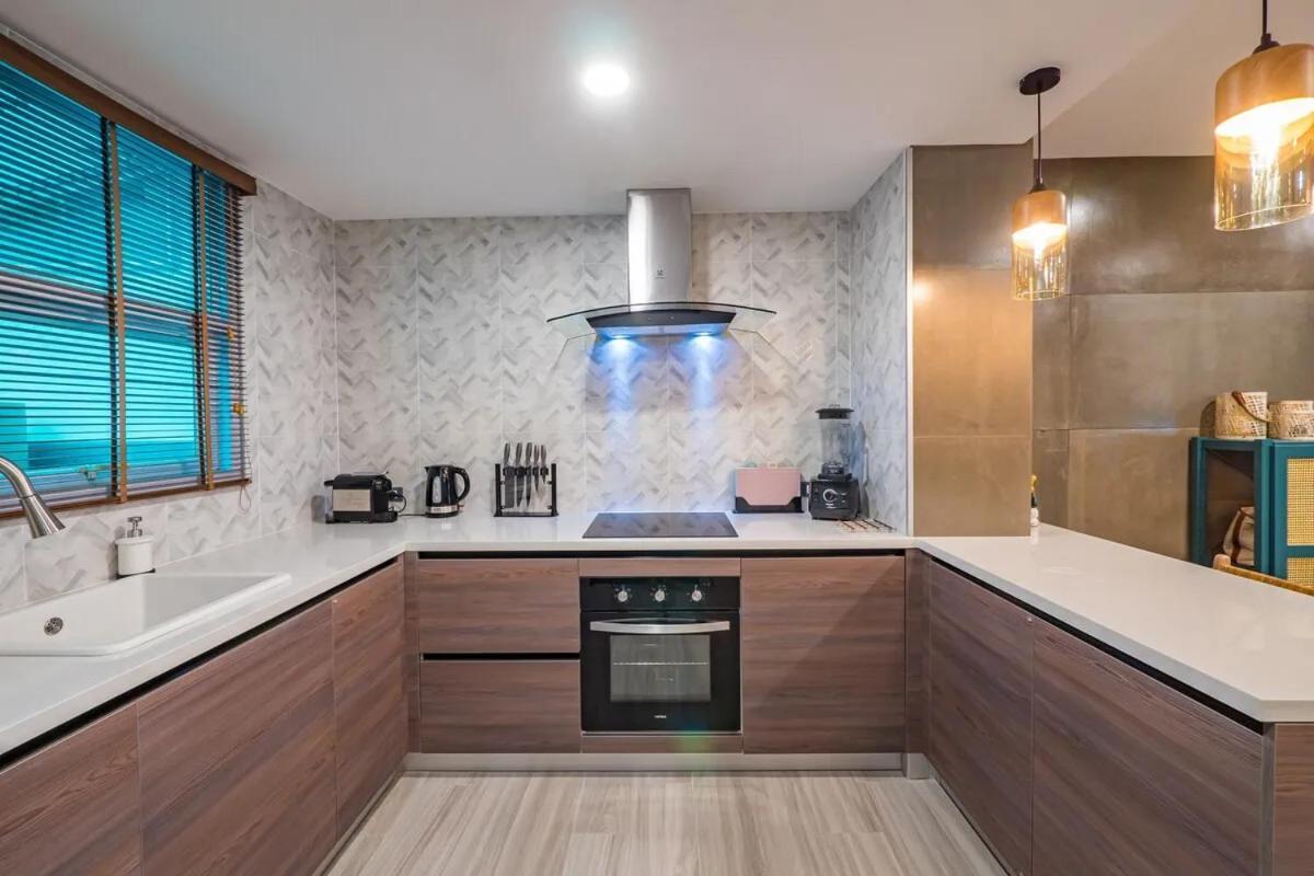 Casa vacanze The White Lotus 2br - Walk To *